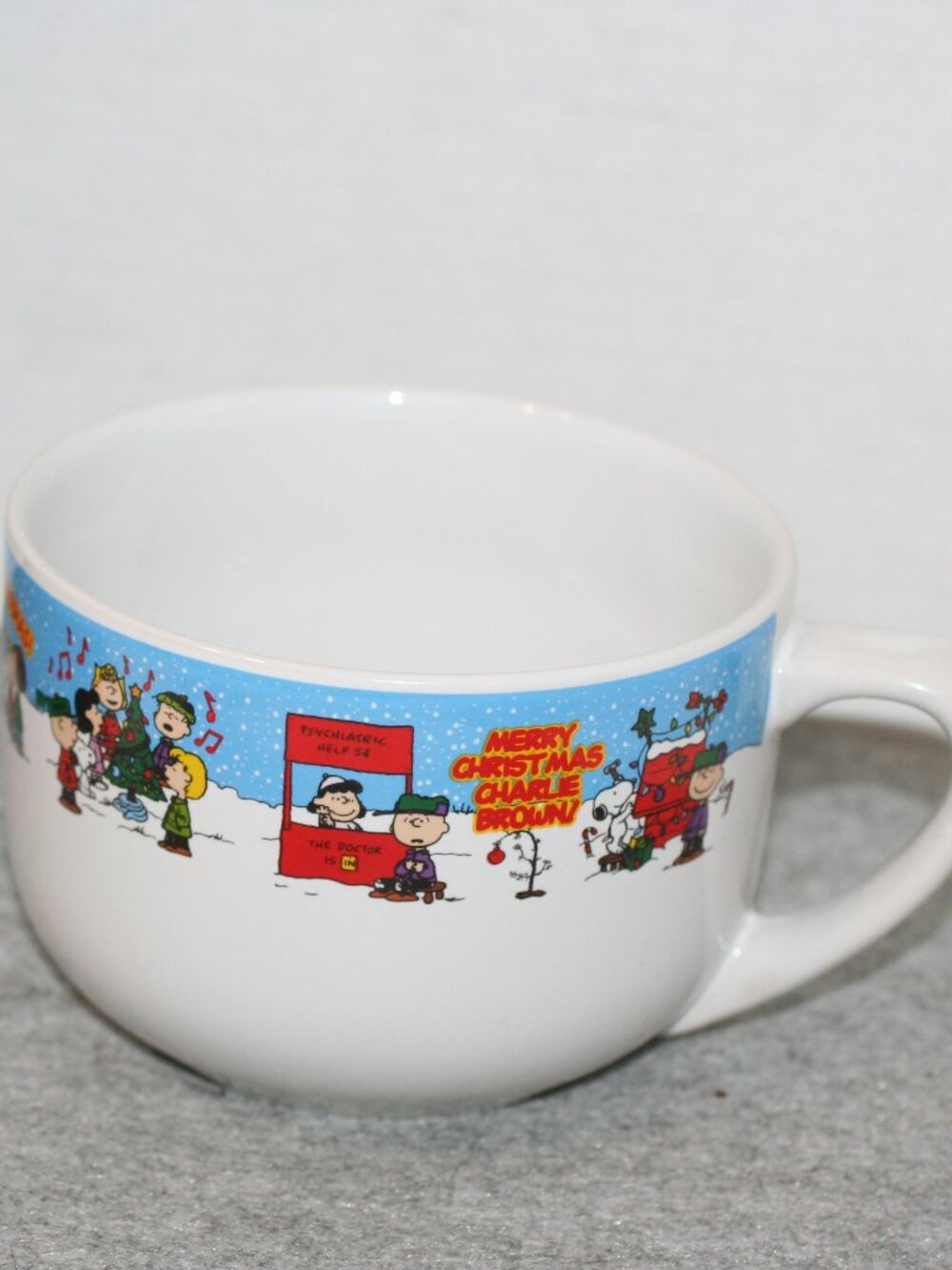 Peanuts Merry Christmas Charlie Brown Ceramic Coffee Mug 20 oz